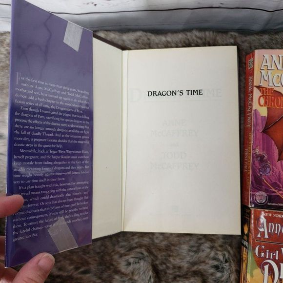 Anne McCaffrey  Dragonriders of Pern Dragons‎ Time First Fall Lot Paperback Book - Picture 6 of 11
